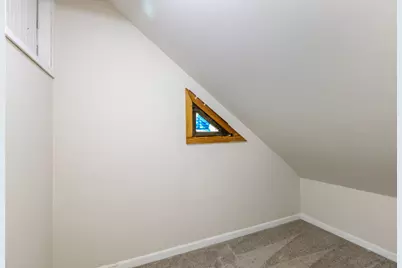 532 N 7th Street, Dekalb, IL 60115 - Photo 16