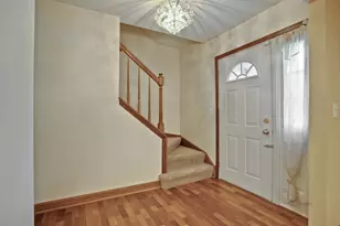 417 Lamont Terrace, Buffalo Grove, IL 60089 - Photo 2