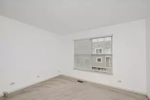 582 Declaration Ln, Aurora, IL 60502 - Photo 14
