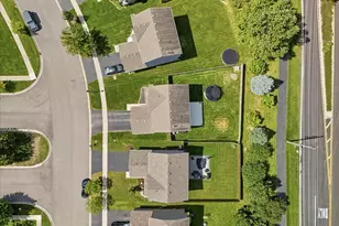 206 N Cornerstone Dr, Volo, IL 60020 - Photo 26
