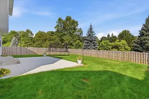 206 N Cornerstone Dr, Volo, IL 60020 - Photo 22