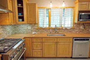 16W320 94th St, Burr Ridge, IL 60527 - Photo 4