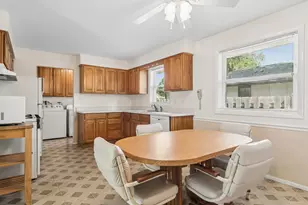 1145 S Haddow Ave, Arlington Heights, IL 60005 - Photo 6