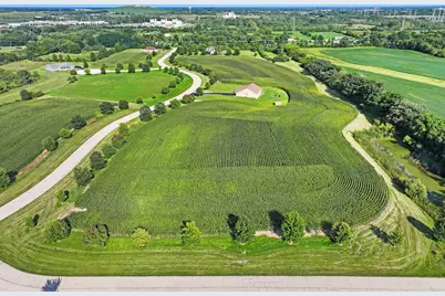 42219 N Strawberry Lane, Zion, IL 60099 - Photo 12