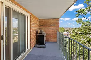 6540 W Irving Park Rd, Chicago, IL 60634 - Photo 2