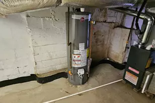 611 Golfview Dr, Round Lake Beach, IL 60073 - Photo 22