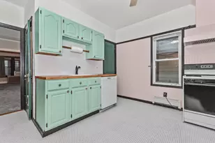 923 Dunlop Ave, Forest Park, IL 60130 - Photo 6
