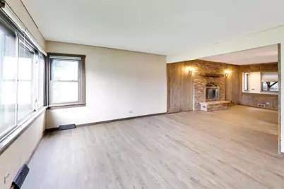 3040 N Wolf Road, Melrose Park, IL 60164 - Photo 4