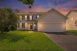 2014 S Kristina Ln, Round Lake, IL 60073 - Photo 2