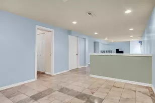 2014 S Kristina Ln, Round Lake, IL 60073 - Photo 38