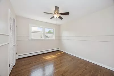 5239 Oakdale Drive, Oak Lawn, IL 60453 - Photo 12