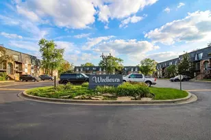 2A E Dundee Quarter Dr, Palatine, IL 60074 - Photo 18