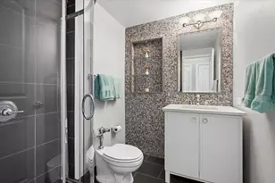 1300 N Lake Shore Dr, Chicago, IL 60610 - Photo 16