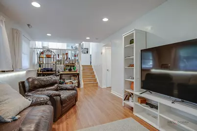 600 Thompson Boulevard, Buffalo Grove, IL 60089 - Photo 16