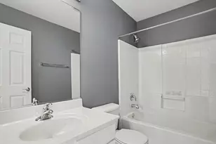444 Vaughn Cir, Aurora, IL 60502 - Photo 22