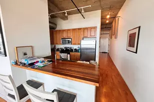 3963 W Belmont Ave, Chicago, IL 60618 - Photo 4