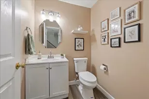 1045 Horizon Ridge, Lake in the Hills, IL 60156 - Photo 10