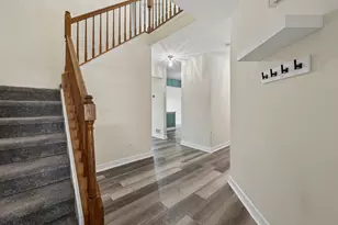 1045 Horizon Ridge, Lake in the Hills, IL 60156 - Photo 4