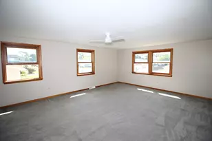 5950 W 87th Pl, Oak Lawn, IL 60453 - Photo 14