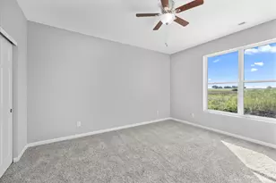537 S Preston St, Cortland, IL 60112 - Photo 10