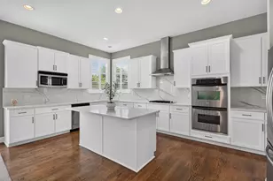 1113 Ashley Ln, Inverness, IL 60010 - Photo 18