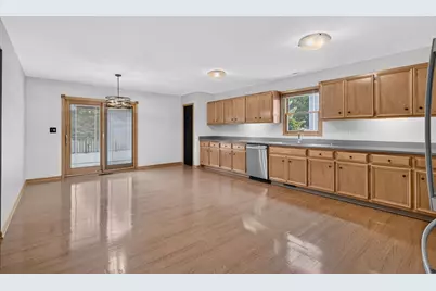 304 Thames Drive, Shorewood, IL 60404 - Photo 12