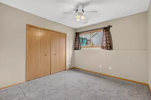 304 Thames Dr, Shorewood, IL 60404 - Photo 36
