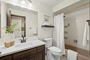 800 Marston Ave NE, Glen Ellyn, IL 60137 - Photo 18