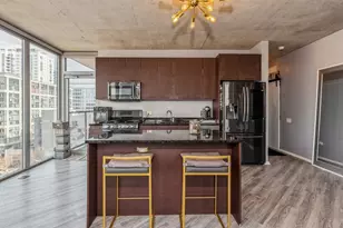 659 W Randolph St, Chicago, IL 60661 - Photo 10