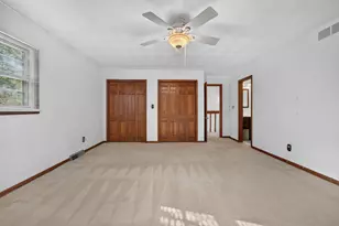 5555 Roanoke Rd, Rockford, IL 61107 - Photo 18