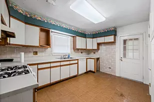 3314 N Kenneth Ave, Chicago, IL 60641 - Photo 6