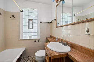 3314 N Kenneth Ave, Chicago, IL 60641 - Photo 12