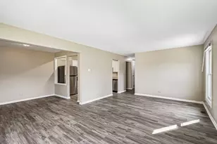 1760 Bristol Walk Walk, Hoffman Estates, IL 60169 - Photo 6