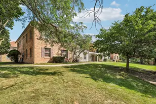 1760 Bristol Walk Walk, Hoffman Estates, IL 60169 - Photo 1
