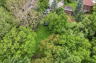 2017 Grove St, Blue Island, IL 60406 - Photo 16