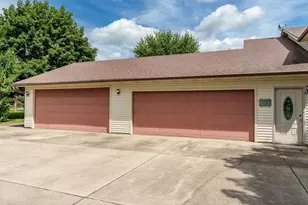 2379 Circle Dr, Belvidere, IL 61008 - Photo 26