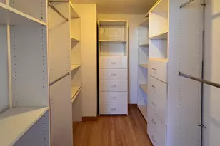 6325 N Sheridan Rd, Chicago, IL 60660 - Photo 8