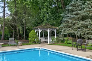 1220 Lake St, Libertyville, IL 60048 - Photo 116
