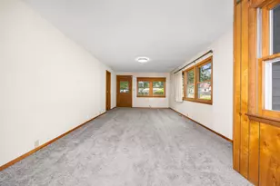 605 S Sycamore St, Centralia, IL 62801 - Photo 28