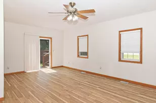 109 E Morrell St, Streator, IL 61364 - Photo 10