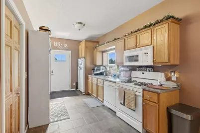 712 SW 6th Street, Aledo, IL 61231 - Photo 2