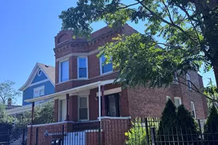 2508 N Central Park Ave, Chicago, IL 60647 - Photo 4