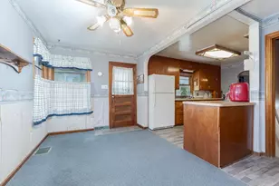 815 W Water St, Pontiac, IL 61764 - Photo 18