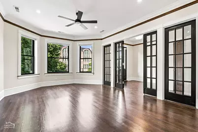 5829 N Kenmore Avenue #2, Chicago, IL 60660 - Photo 2