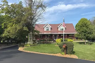 2220 Sunset View Ln, Kankakee, IL 60901 - Photo 4