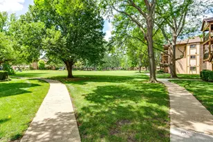 829 S Dwyer Ave, Arlington Heights, IL 60005 - Photo 10
