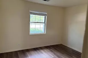 321 Charlotte Ct, Schaumburg, IL 60193 - Photo 12