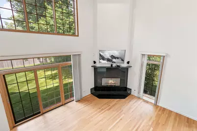 136 Oakwood Avenue, Des Plaines, IL 60016 - Photo 16