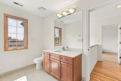 136 Oakwood Avenue, Des Plaines, IL 60016 - Photo 26