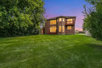 136 Oakwood Avenue, Des Plaines, IL 60016 - Photo 32